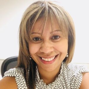 Meet your Posher, Ana